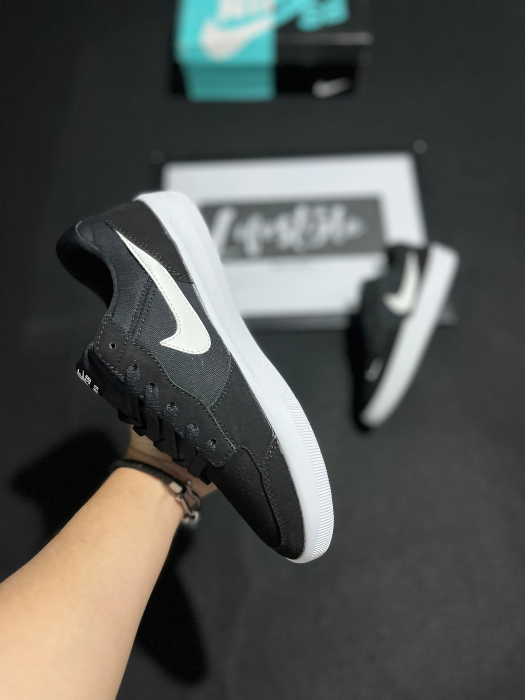 NIKE SB FORCÉ58