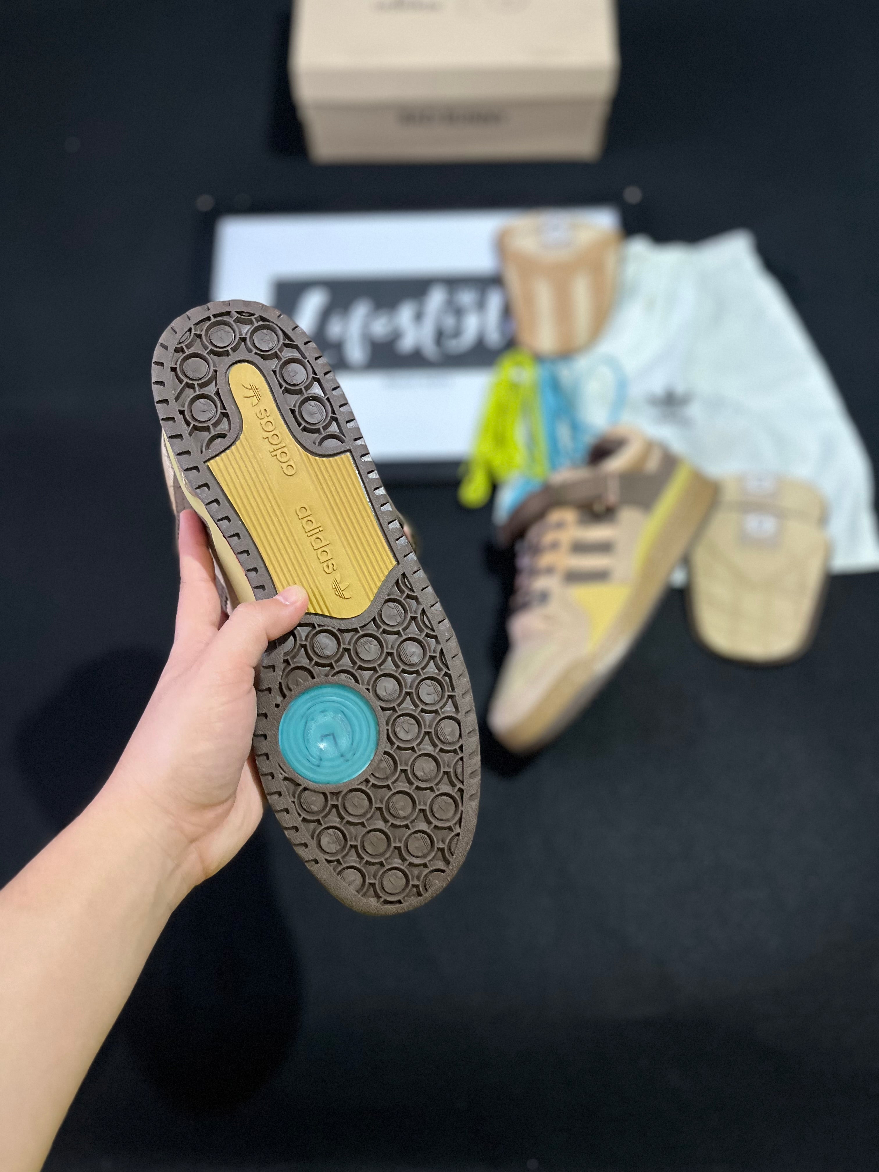 ADIDAS BAD BUNNY FORUM