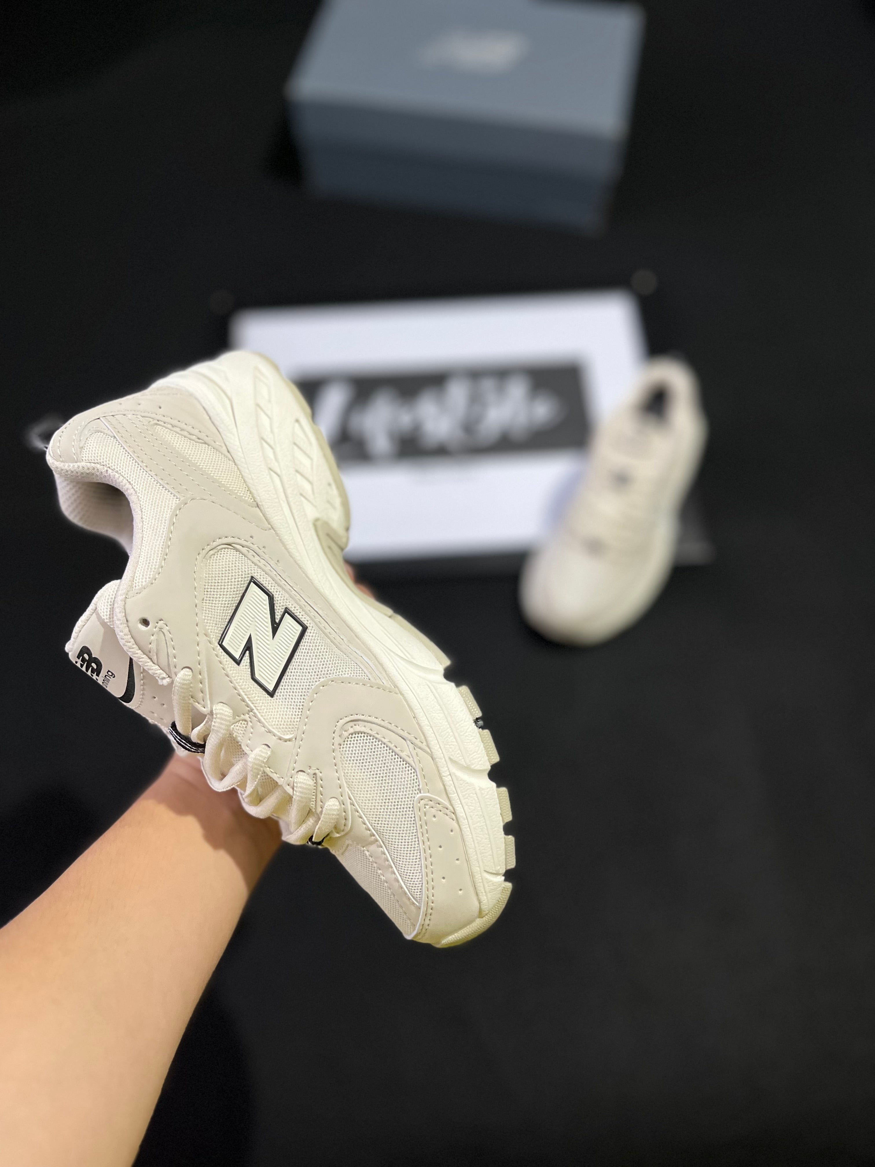NEW BALANCE 530 DAMA