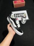 VANS KNU SKOOL