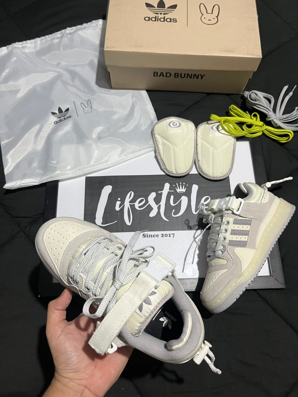 ADIDAS FORUM BAD BUNNY |