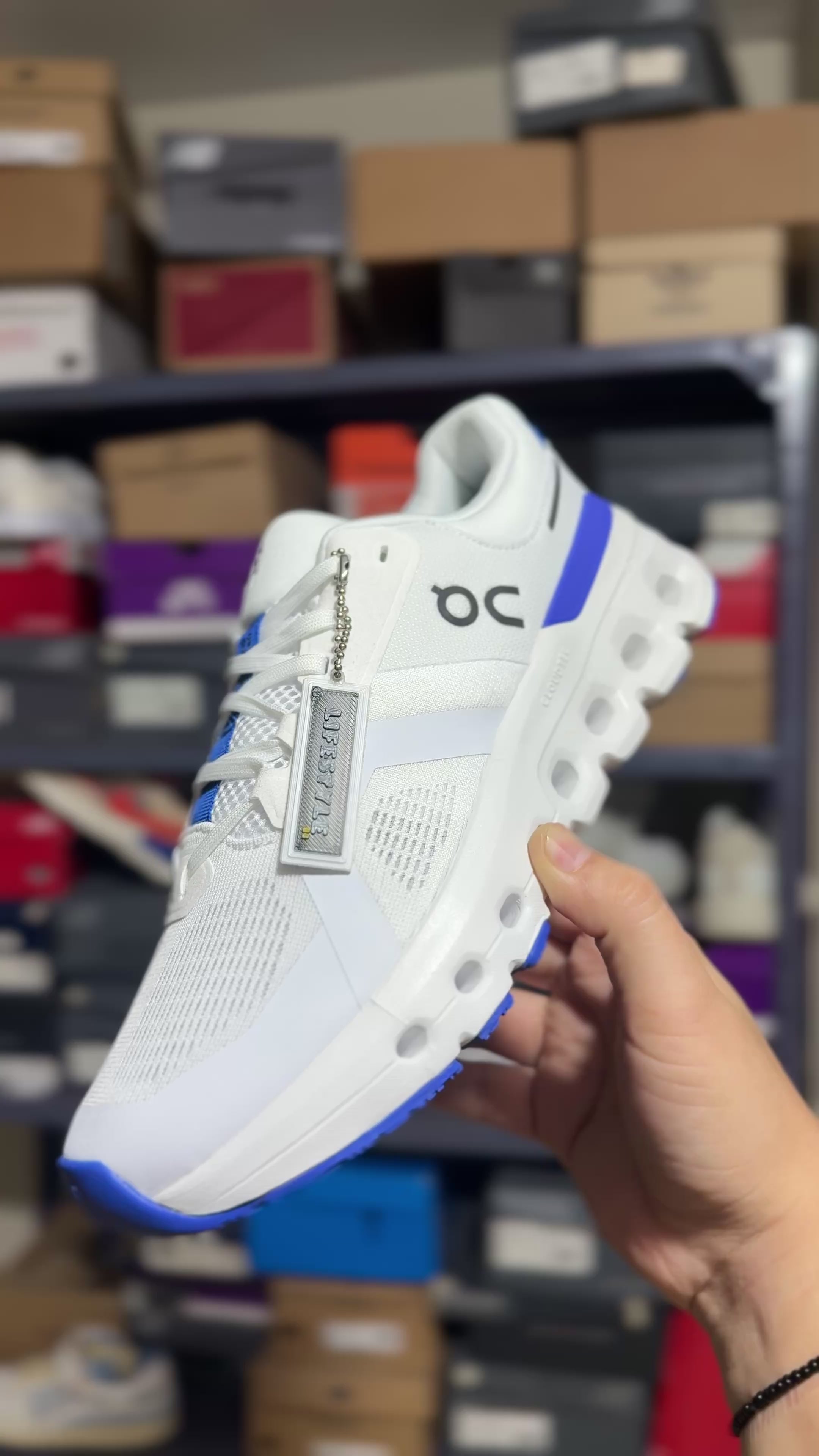 ONCLOUD | CLOUDRUNNER 2